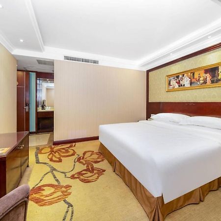 Vienna Hotel Dongguan Houjie Exhibition Center Eksteriør billede