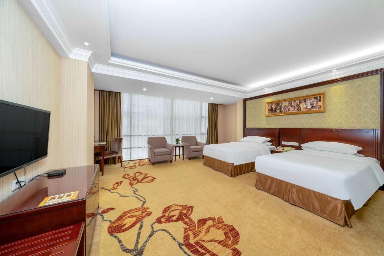 Vienna Hotel Dongguan Houjie Exhibition Center Eksteriør billede