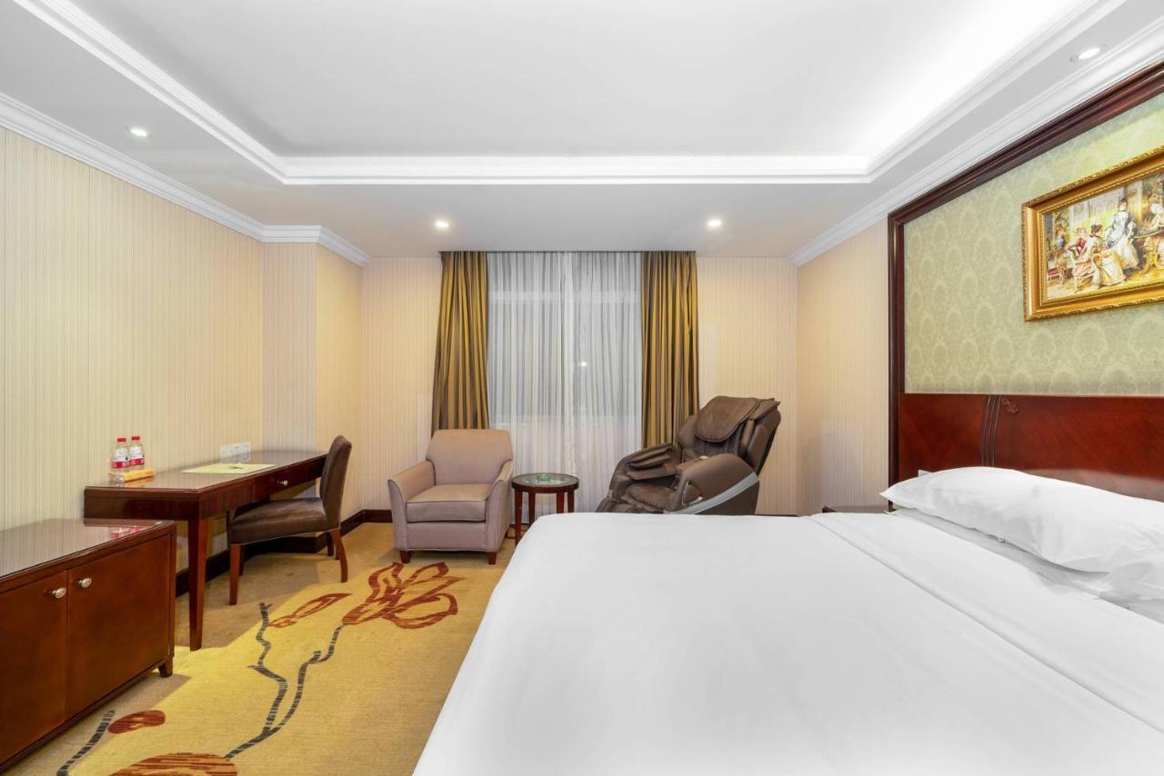 Vienna Hotel Dongguan Houjie Exhibition Center Eksteriør billede