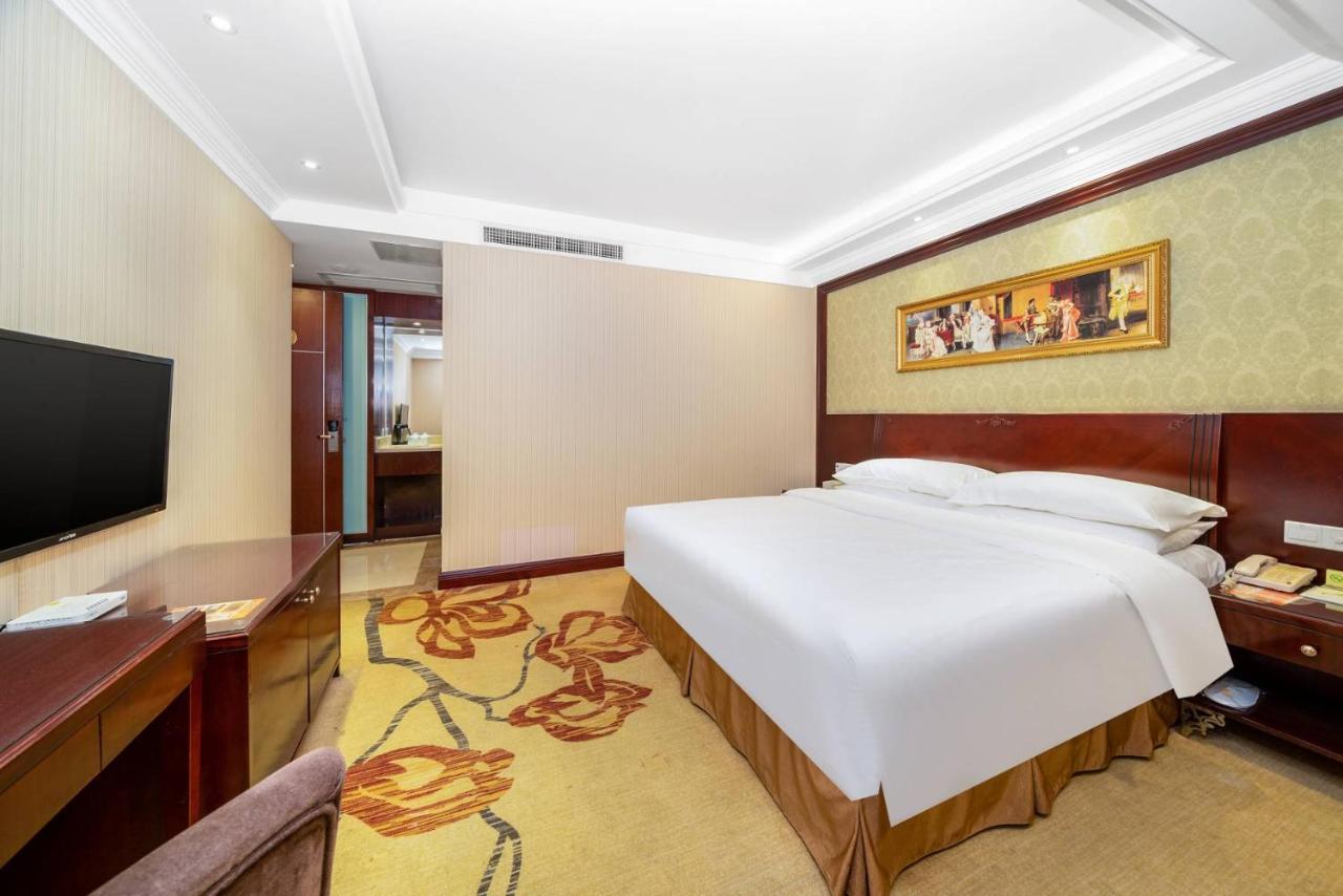 Vienna Hotel Dongguan Houjie Exhibition Center Eksteriør billede