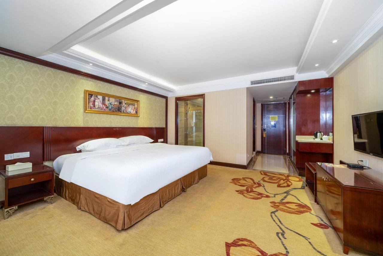 Vienna Hotel Dongguan Houjie Exhibition Center Eksteriør billede