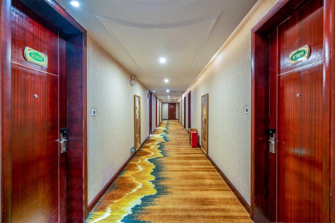 Vienna Hotel Dongguan Houjie Exhibition Center Eksteriør billede