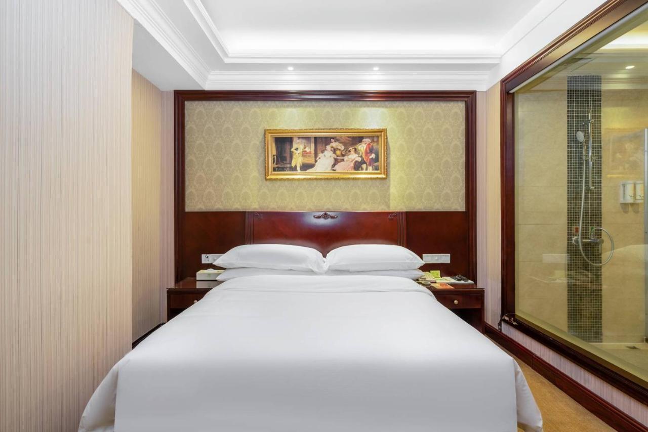 Vienna Hotel Dongguan Houjie Exhibition Center Eksteriør billede